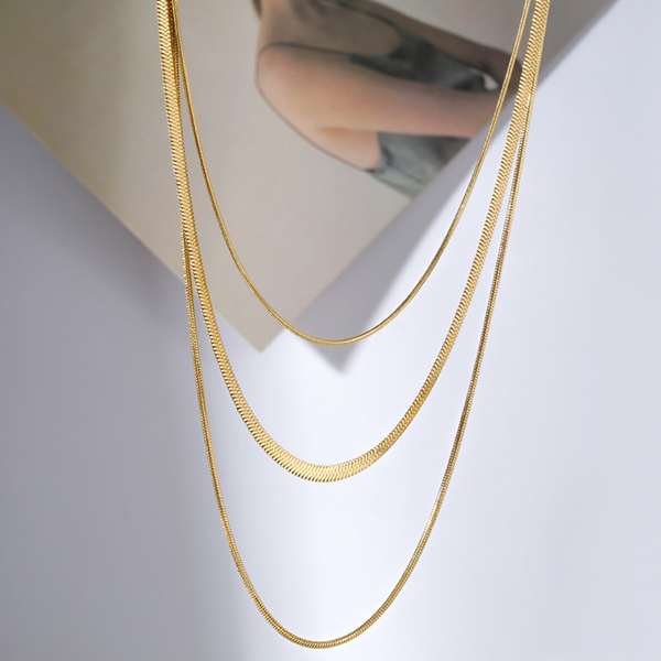 18k Stainless Steel 3 Layer Necklace Chain Anti Tarnish  Water Resistant
