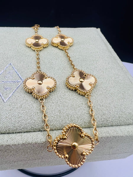 18k Gold Plated 5 Clover Bracelet