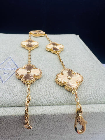 18k Gold Plated 5 Clover Bracelet