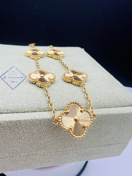 18k Gold Plated 5 Clover Bracelet