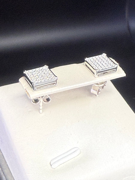 Moissanite Diamond Studs Earring. Pass Diamond Test