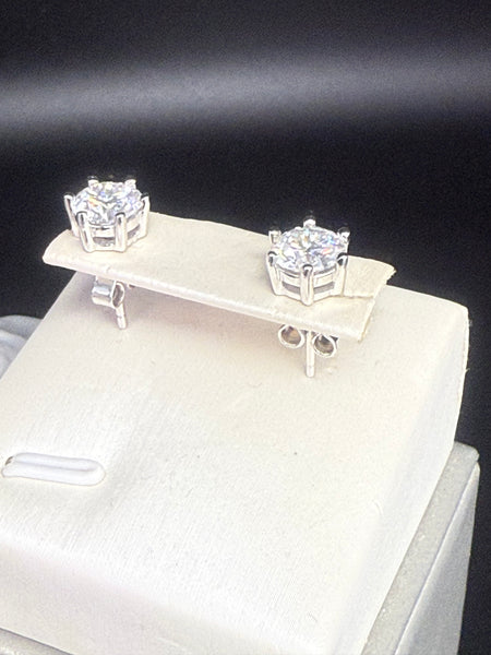 6 Prong Setting One Carat 5mm  Round Moissanite Diamond Studs Earring. Pass Diamond Test