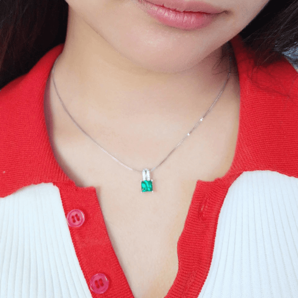 Red Leaf Bear - FREE Shipping Over $75 - Something for Everyone Sterling Silver Emerald Necklace