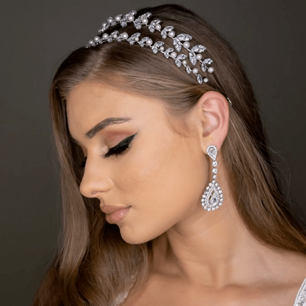 Red Leaf Bear - FREE Shipping Over $99 - Something for Everyone Bridal Hair band Pearl Rhinestone Stunning hair band.