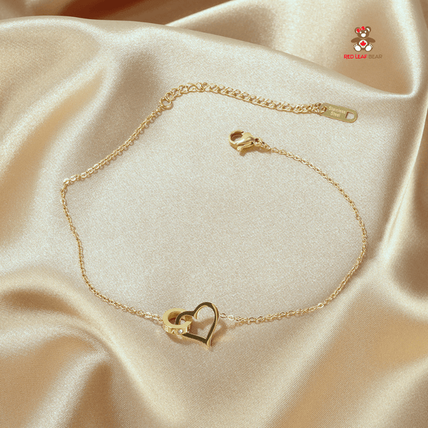 Red Leaf Bear - FREE Shipping - Something for Everyone Anklet 18k Gold Plated Stainless Steel Heart Anklet.