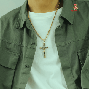 Red Leaf Bear - FREE Shipping - Something for Everyone Necklace gold Mens Stainless Steel Jesus Christ Crucified Cross Pendant Necklace with Chain.