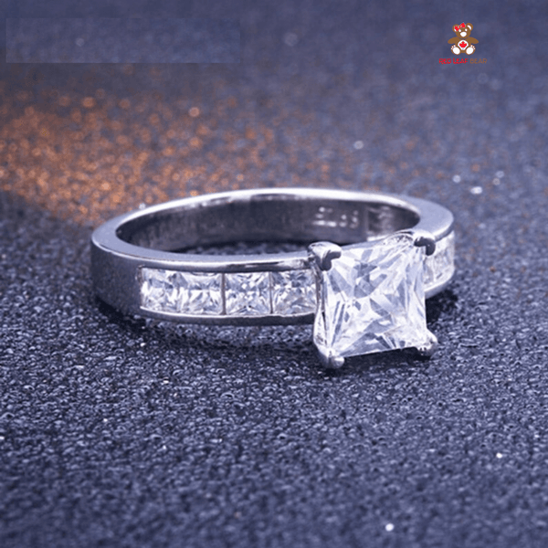Red Leaf Bear - FREE Shipping - Something for Everyone Ring Sterling Silver Princess Cut Cz 1.8Ct Wedding/Engagement Ring Sets