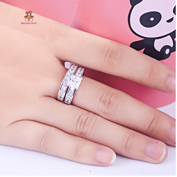 Red Leaf Bear - FREE Shipping - Something for Everyone Ring Sterling Silver Princess Cut Cz 1.8Ct Wedding/Engagement Ring Sets